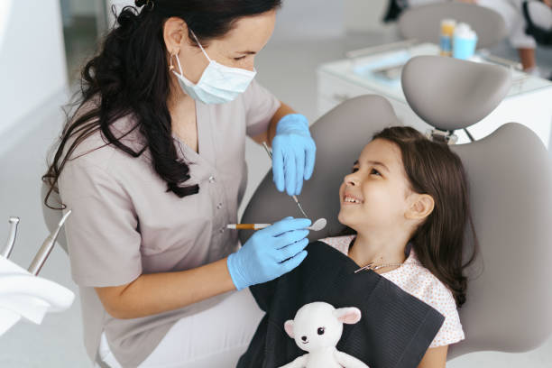 Best Broken or Cracked Tooth Emergency Dentist in Fmington, AR