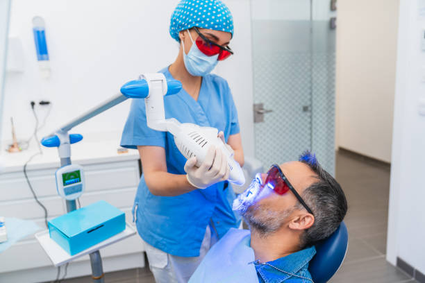 Best Emergency Dentist for Knocked-Out Tooth in Fmington, AR